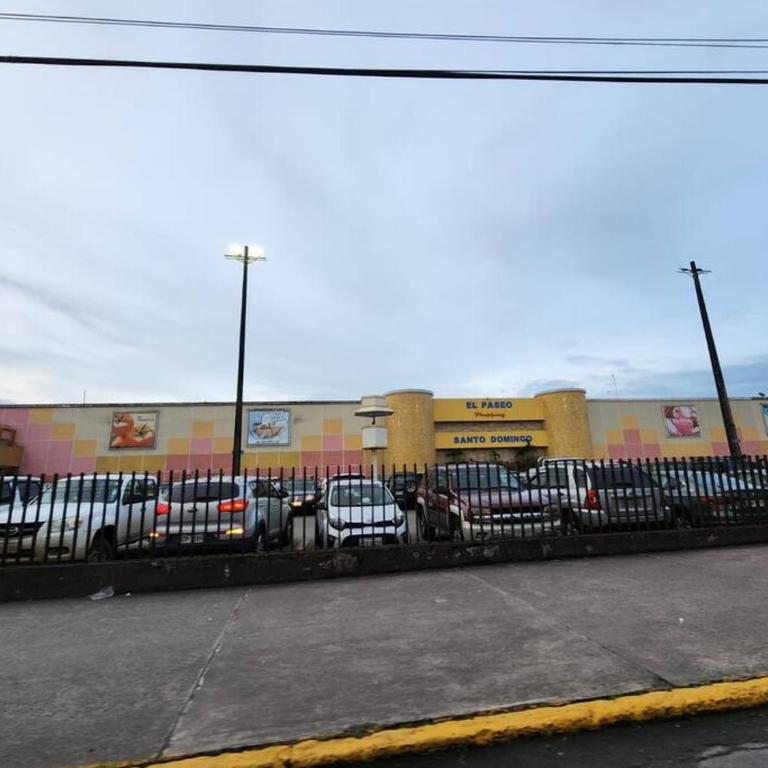Departamento cerca al Shopping amplio y con garage - Apartamento de 2 dormitorios - 21