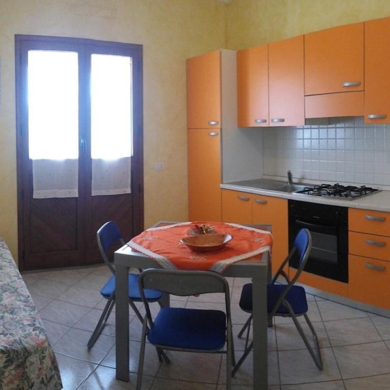 Casa Vacanze Budoni - Casa con 1 Camera da Letto - 2