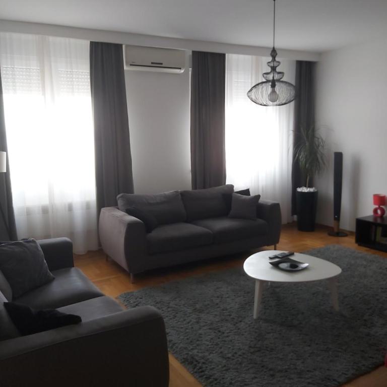 Sky lux apartment Vracar - Apartman sa 2 Spavaće Sobe - 1