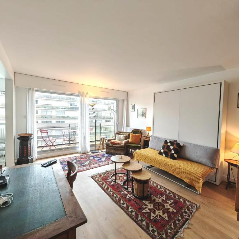 Appartement avec balcon et parking à Paris Alésia - One-Bedroom Apartment - 1