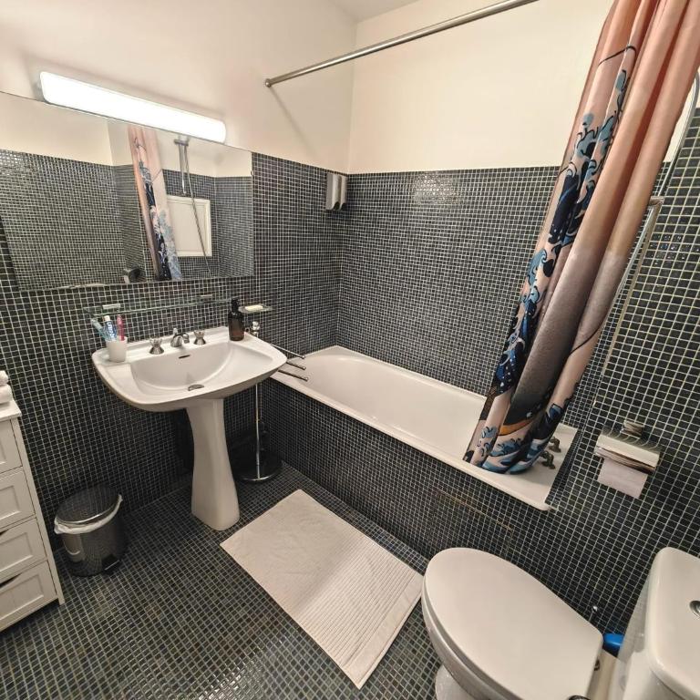 Appartement avec balcon et parking à Paris Alésia - One-Bedroom Apartment - 5