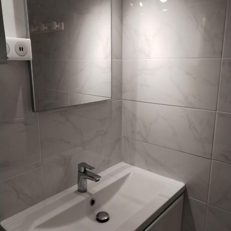 Appartement LA Grande Motte pour 5 personnes maximum - Apartamento de 1 dormitorio - 10
