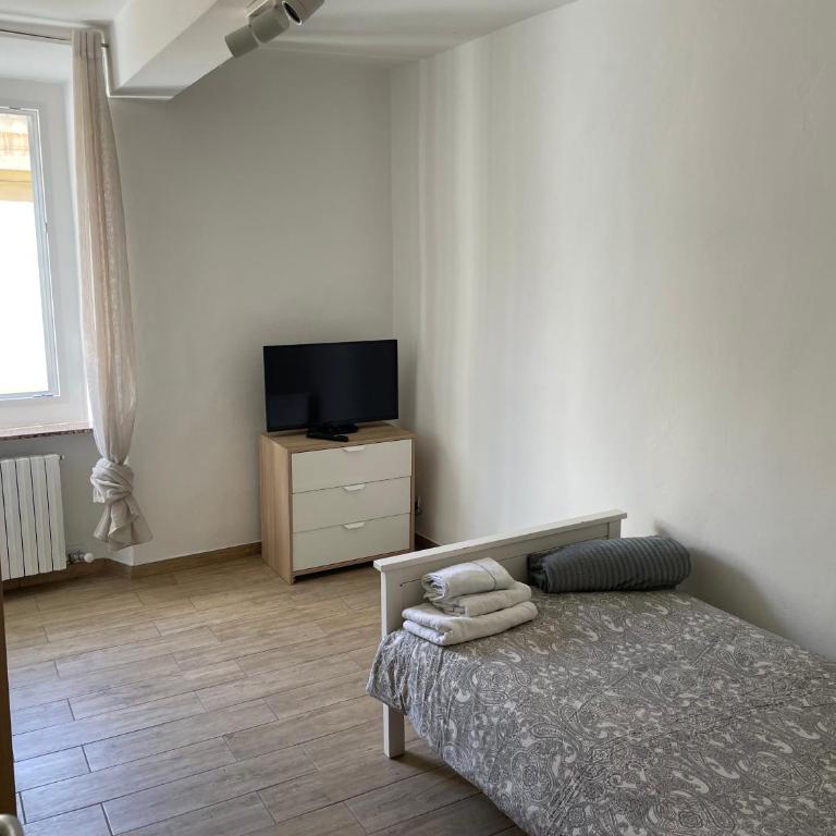 Al Battistero - Appartamento con 2 Camere da Letto - 2