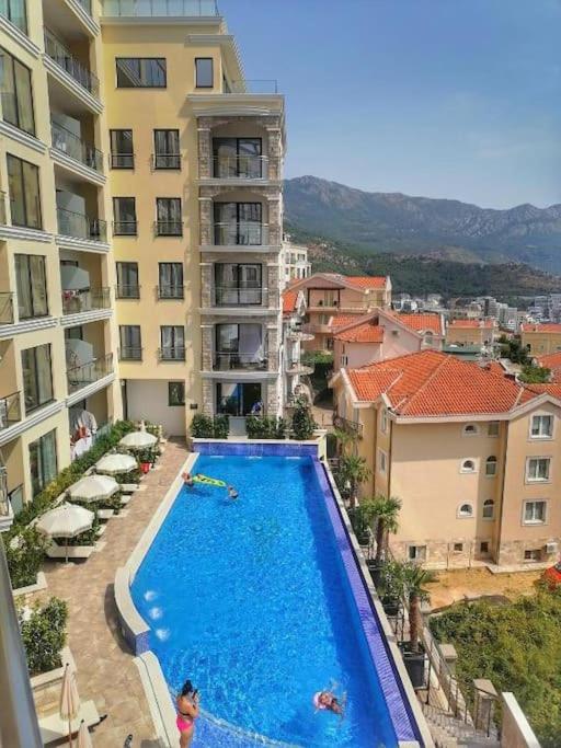 Modern Top Floor Sea View 3BR with Pools, Spa & Fitness - Apartment with Sea View - 13