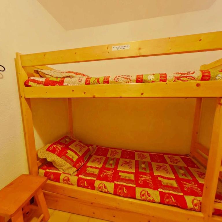 Studio cabine Les Saisies 4 pers, proche pistes - Appartement 1 Chambre - 12