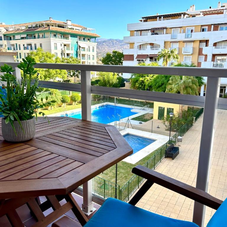 Spacious, comfortable and close to the beach - Three-Bedroom Apartment - 1