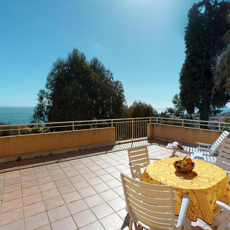 Petit 3P avec terrasse, piscine et garage - FR-1-196-193 - Appartement (6 Adultes) - 1