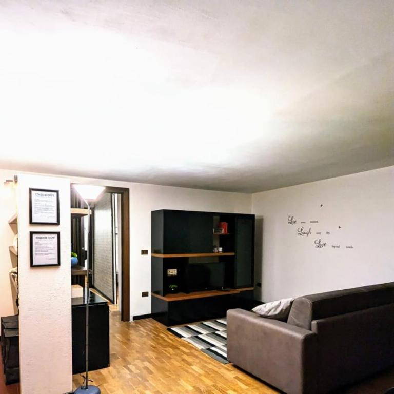 Romeo Secret Rooms - Two-Bedroom Apartment - 14