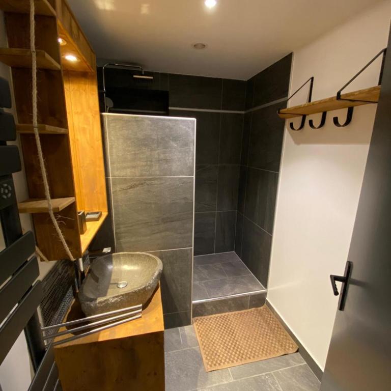 Le Clos Casi - 3 Vallées - Ski - Cures thermales - Appartement 3 Chambres - 10
