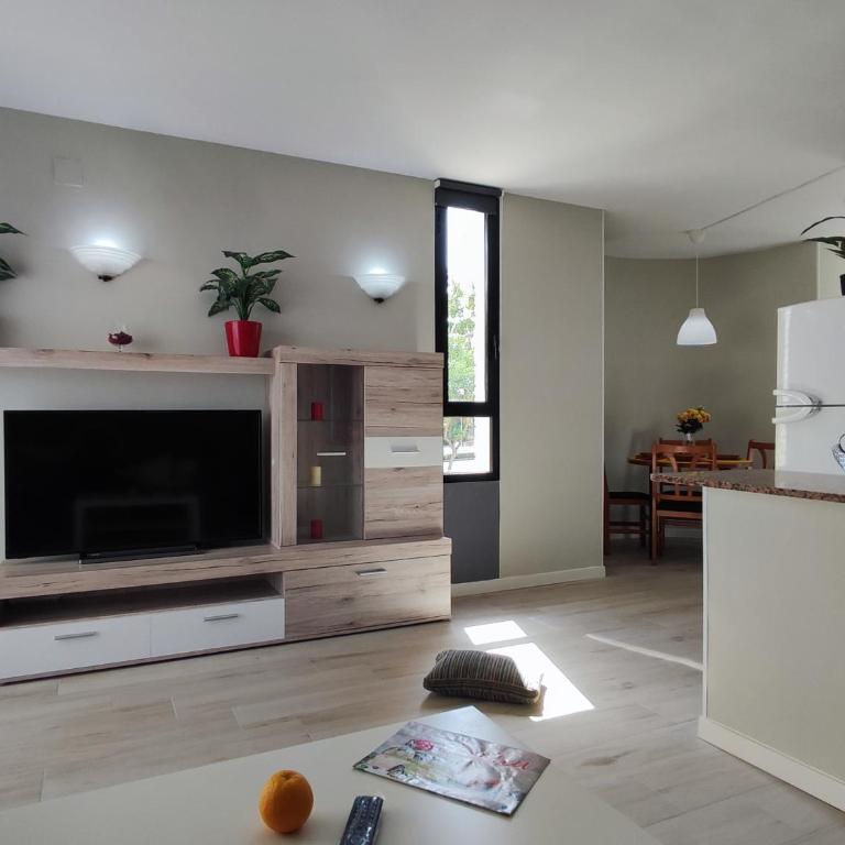 Salou Sol - One-Bedroom Apartment - 2
