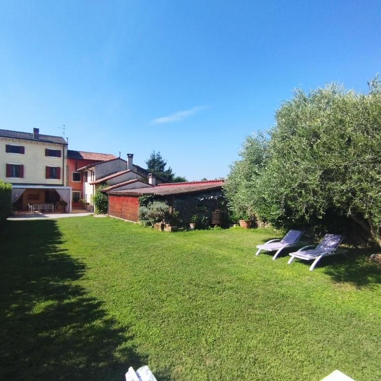Appartamento RESIDENZA LA CORTE Verona piano terra con piscina, plateatico e giargino - Appartamento con 2 Camere da Letto - 25