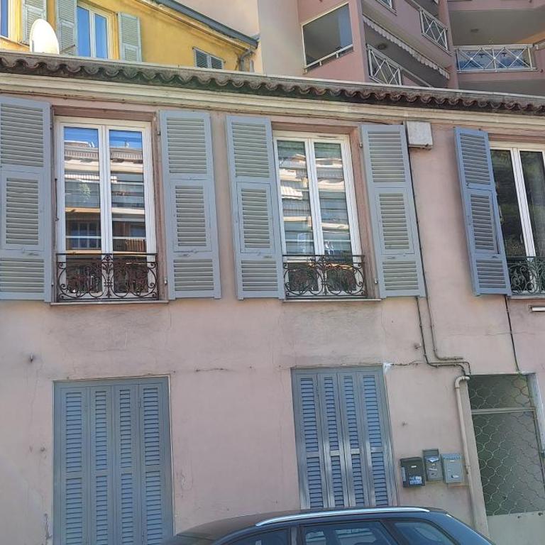 Studio lumineux avec stationnement proche Monaco, Nice, plage et gare - One-Bedroom Apartment - 11