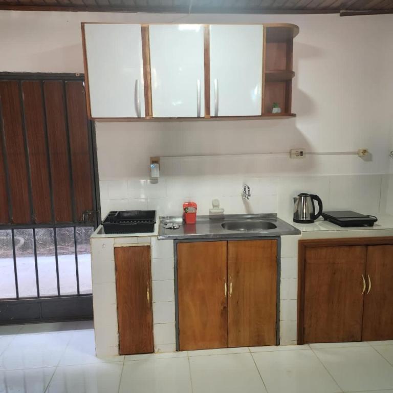 Casa Amoblada en Villarrica - Py - Casa de 2 dormitorios - 8
