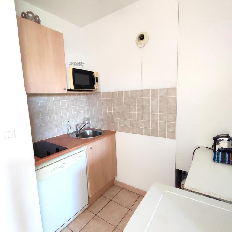 Appartement avec parking en centre ville d'Uzès - Appartement 2 Chambres - 6