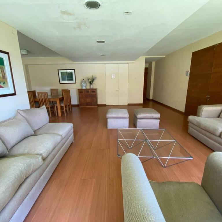 Alto Las Condes - A pasos del Mall - Excelente y cómodo Departamento p/2 personas - Apartamento de 1 dormitorio - 16