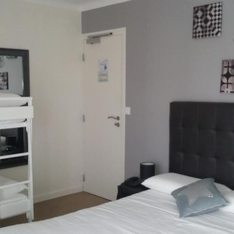 Hotel Bleu Azur - Chambre Quadruple - 1