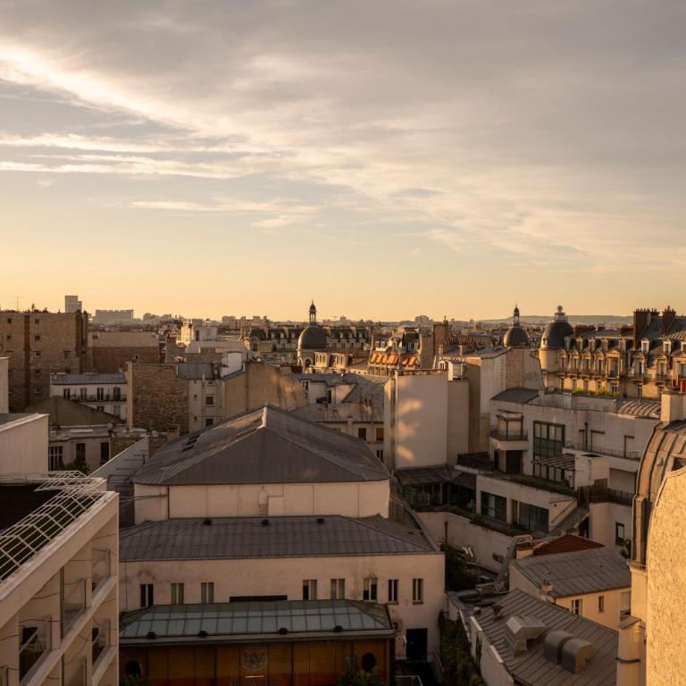 Renaissance Paris Arc de Triomphe Hotel - Suite Junior - 11