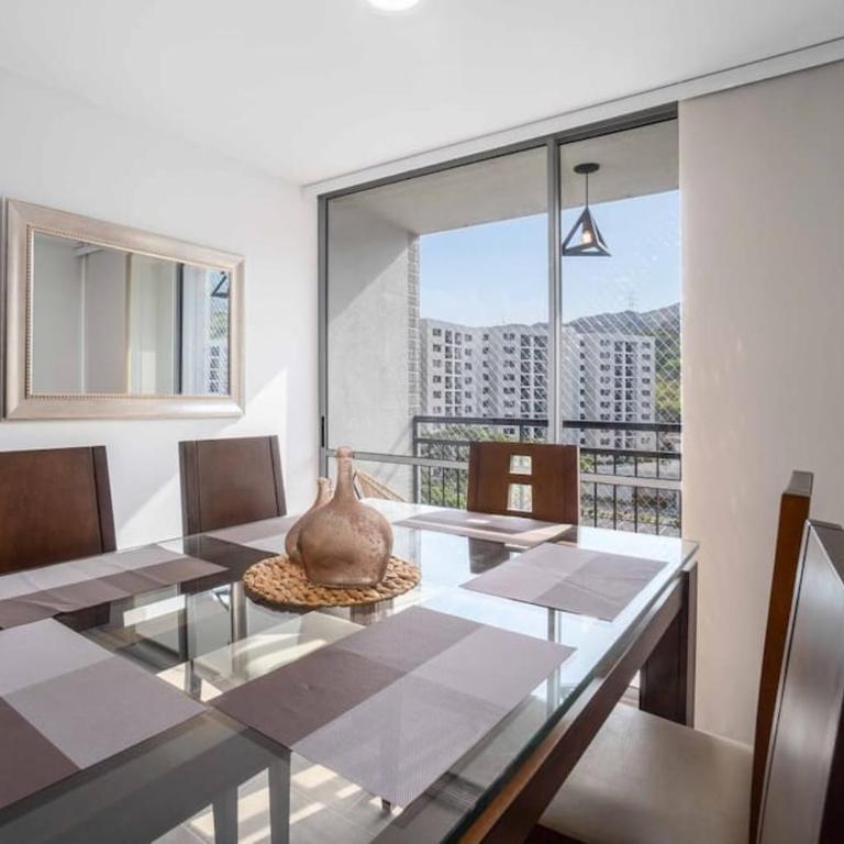 Apto en Ciudad Guabinas - via Cali -Yumbo con piscina y Aires - Apartamento de 2 dormitorios - 3