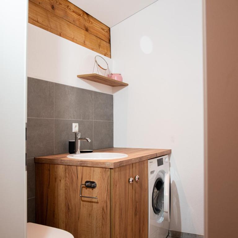 12er Loft - Two-Bedroom Apartment - 29