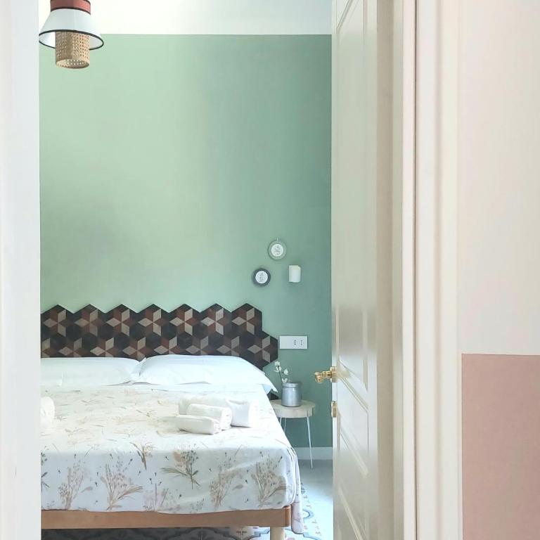 Melina Central Apartment Taormina - Appartamento con 2 Camere da Letto - 1