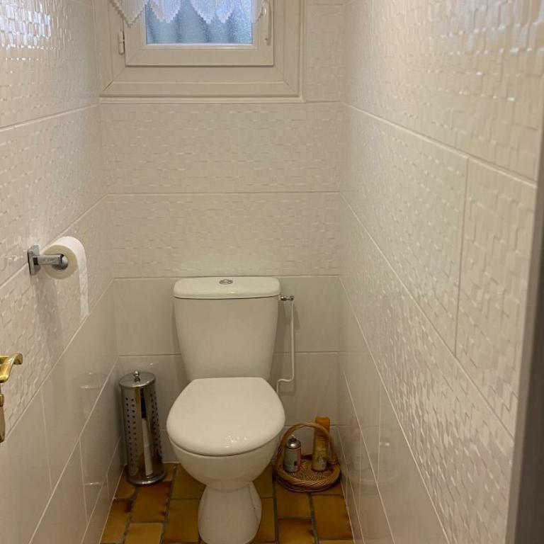 Maison quiétude - Chambre Double - Vue sur Jardin - 13