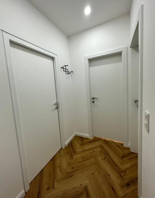 MIRABELLE Homes - Apartment mit 2 Schlafzimmern - 9