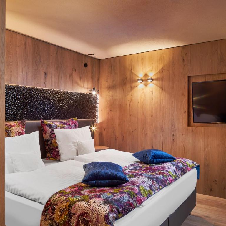 Sporthotel Ellmau in Tirol - Suite mit Bergblick - 5