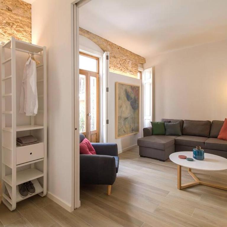 Heart of trendy area of Russafa with lovely terrace ! au coeur de Ruzafa avec belle terrasse ! - Two-Bedroom Apartment - 4
