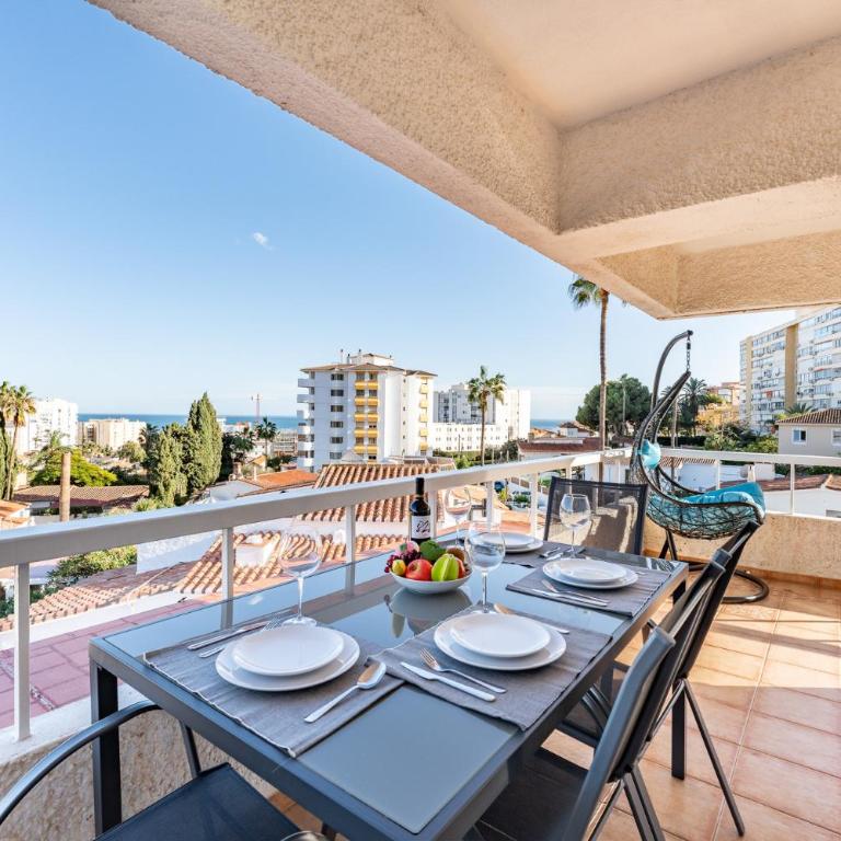 Sunny 2BR Pool Terrace SeaView - Apartamento con vistas al mar - 1
