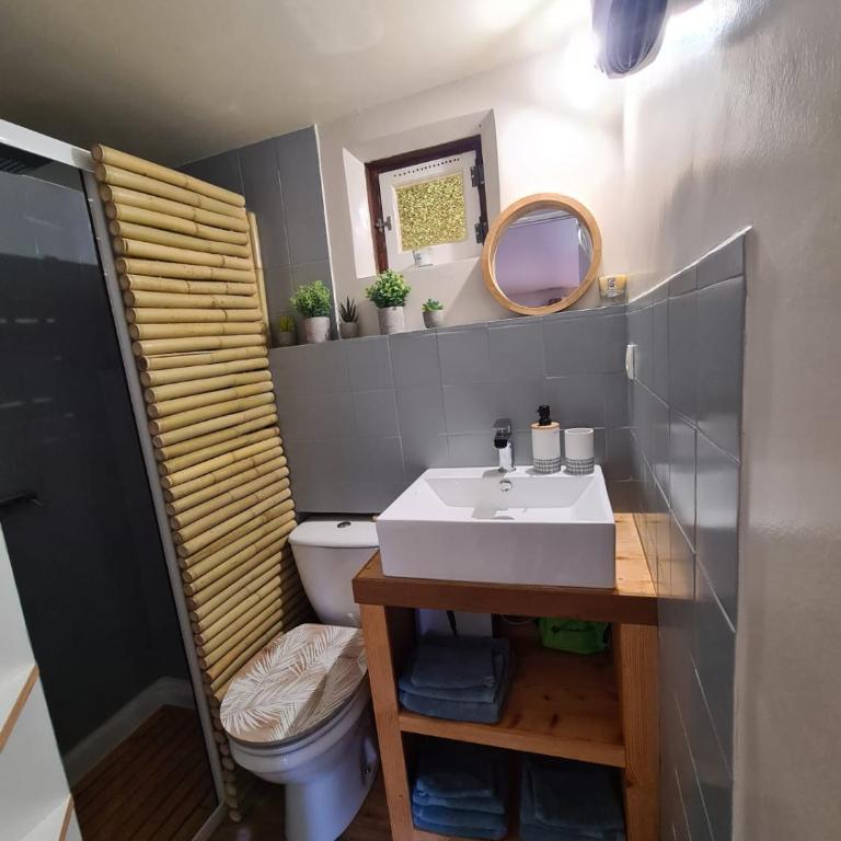 Gîte Le Chalet - Maison 1 Chambre - 23