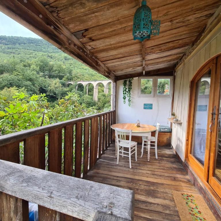 Gîte Le Chalet - Maison 1 Chambre - 22