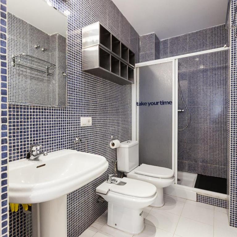Peral Home Cozy Apartment - One-Bedroom Apartment - 18