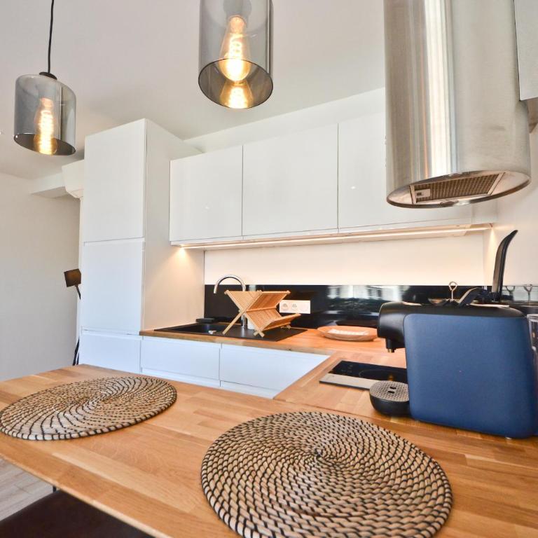 Le Flore SCLS - Wifi, Clim, Terrasse - Studio Deluxe - 11