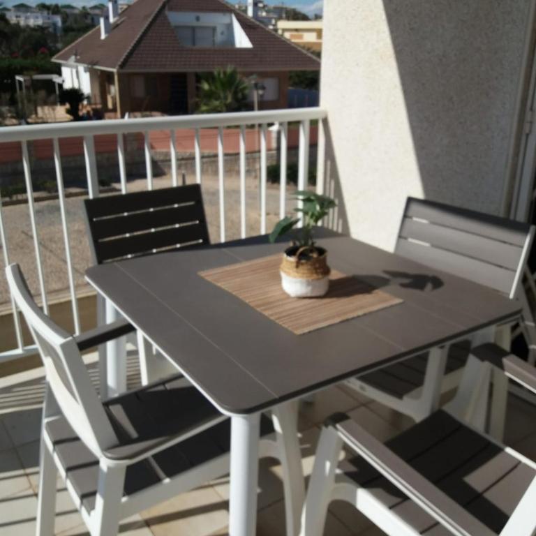 Torrevieja La Mata Primera línea playa - Apartamento con terraza y vistas parciales al mar - 30