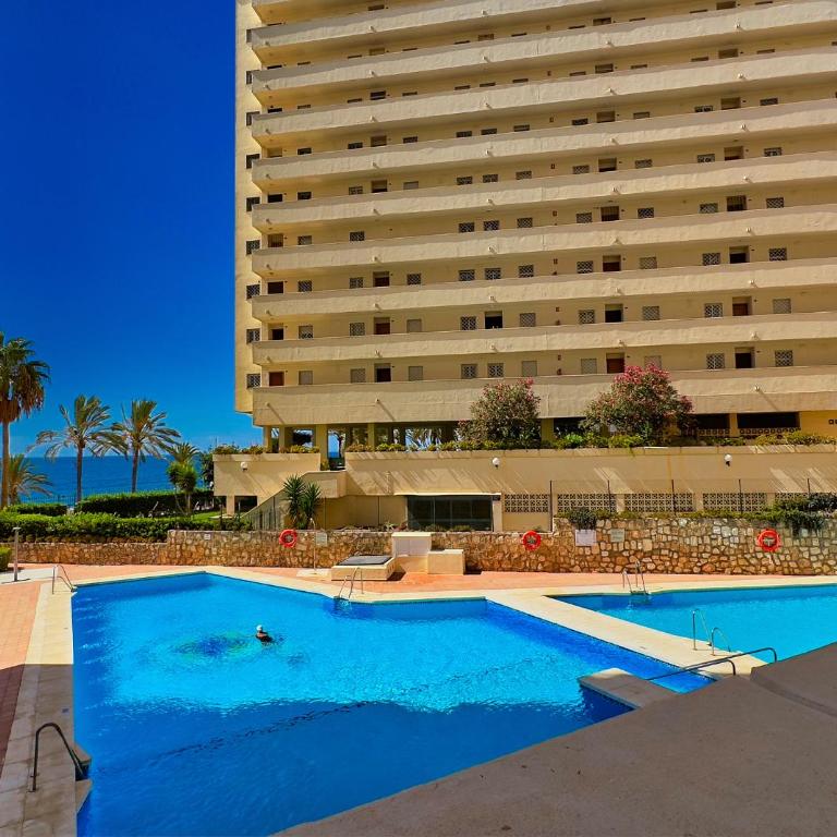Diana 905. Superb south-facing one-bedroom apartment with amazing sea views. - One-Bedroom Apartment - 30