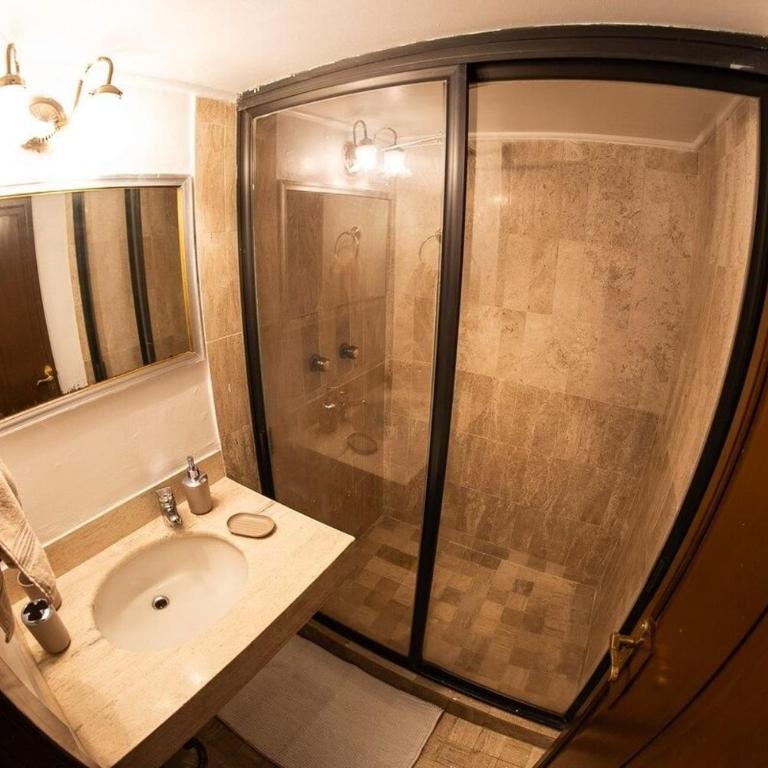 HABITACIONES EN EXCELENTE UBICACIÓN PARA 8 PERSONAS - Standard Double Room - 7
