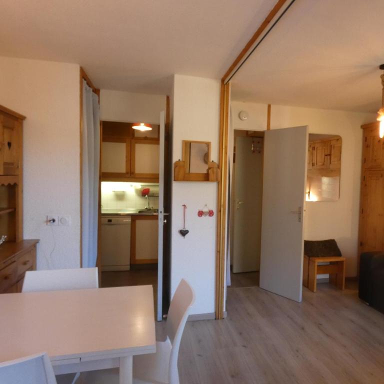Pied des pistes - Très bel appartement 4 personnes - Apartamento con vistas a las montañas - 5