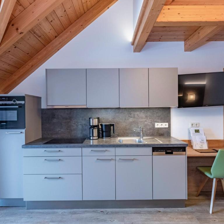 nawu apartments & Restaurant - Familienapartment mit 2 Schlafzimmern und Aussicht - 11