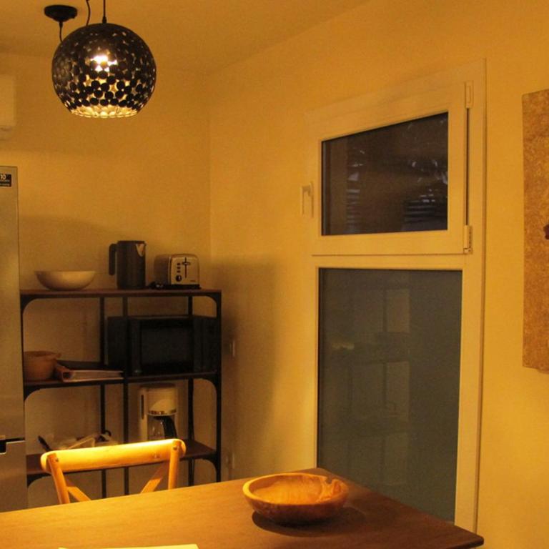 Bungalow LIDO-Playa Roca residence with sea front access - Free AC - Wifi - Apartamento de 1 dormitorio - 14