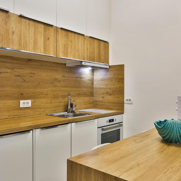 Royal Gardens Paradise - Apartman sa Pogledom na More - 7