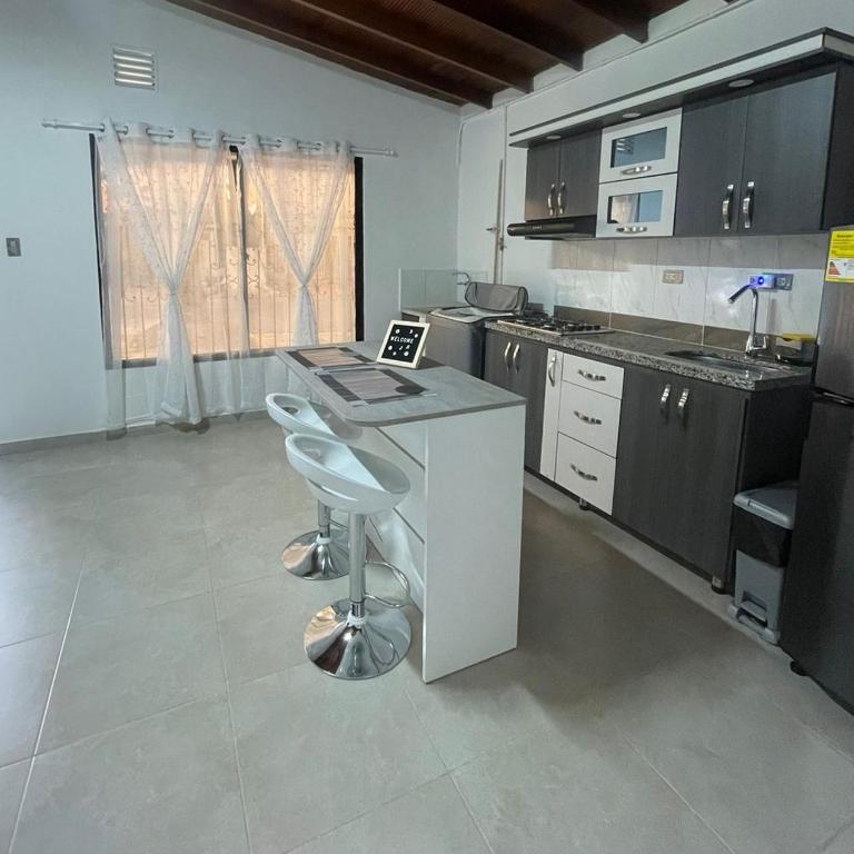 Aparta estudio Laureles - Estadio - Apartamento de 1 dormitorio - 20