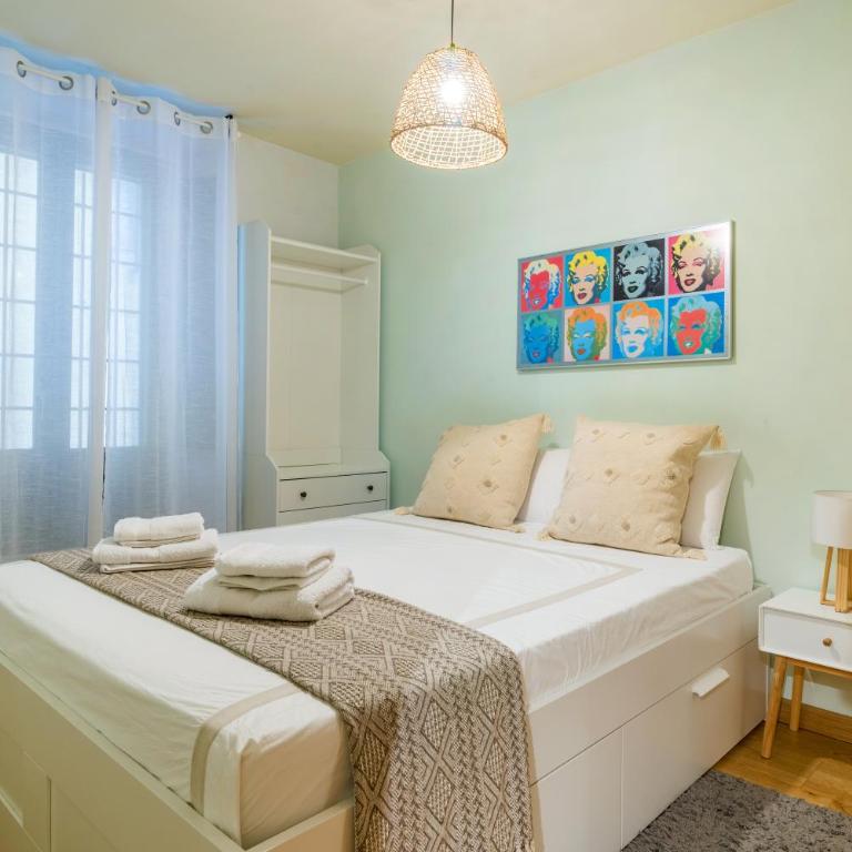 Elena Apartments - Girona - Apartamento de 1 dormitorio - 2