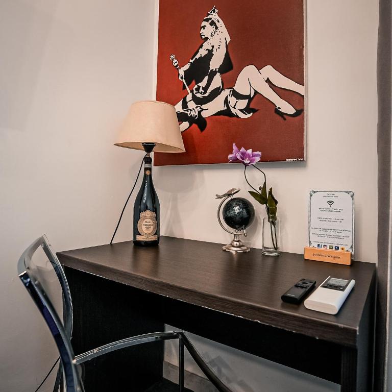 Gate 40 Roma - Double Room with Private Internal Bathroom - 20