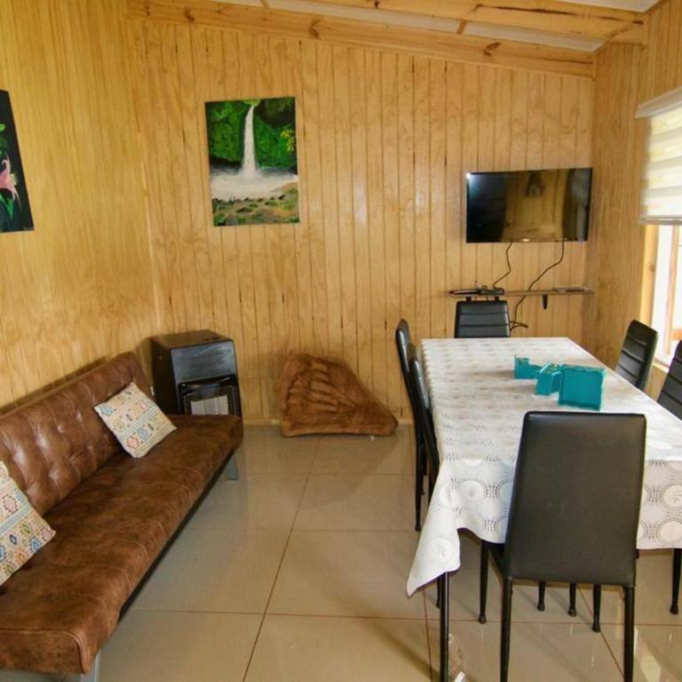 CABAÑA 1 A 5 MINUTOS DEL CENTRO PARKING GRATIs - Two-Bedroom House - 10