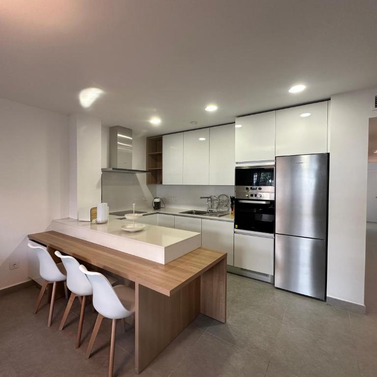 Coqueto apto a 2 min de la playa - Two-Bedroom Apartment - 22