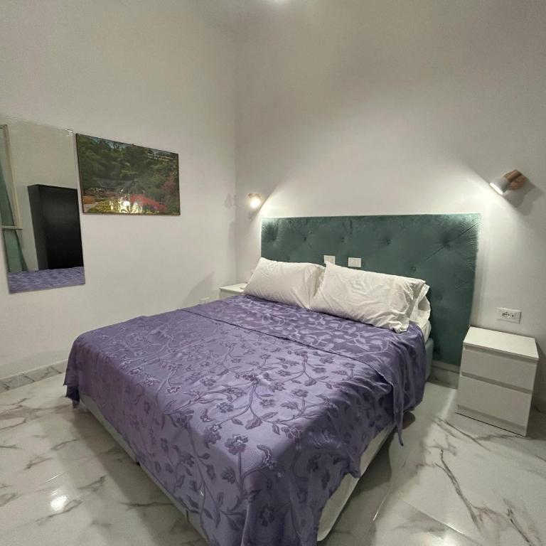 Guesthouse Dahlia Rossa - Camera Matrimoniale/Doppia con Letti Singoli con Bagno Privato - 30