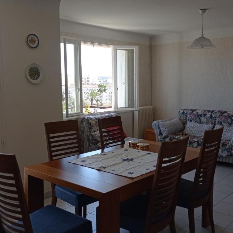Au calme, plages à pieds - Appartement - Vue sur Jardin - 4