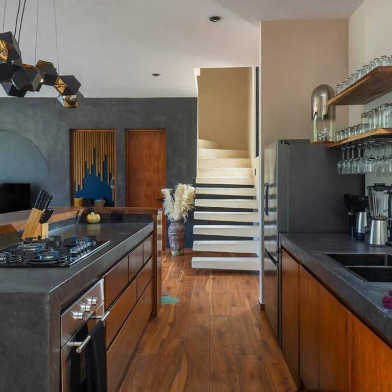 Maison SisCōLinō 4Bdrm w/ SwimUp & Rooftop Pools - Villa - 19