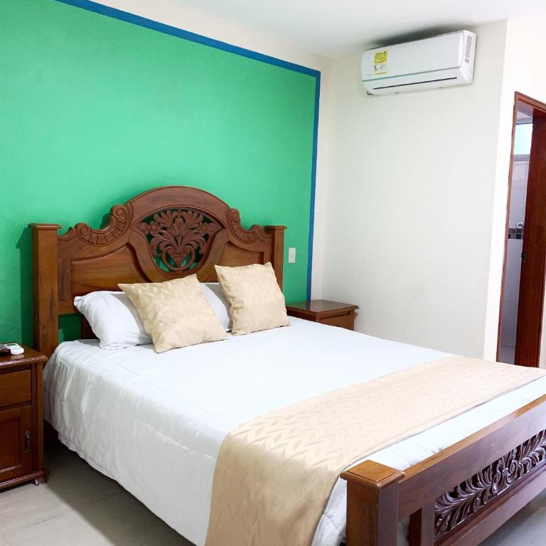 Hotel Continental Plaza Barranquilla - Habitación Doble con balcón - 1