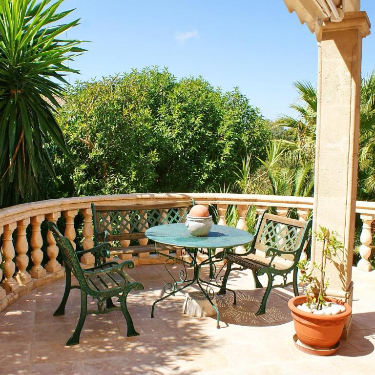 Planta baja de un chalet con entrada independiente Casa compartida - Villa con piscina privada - 8
